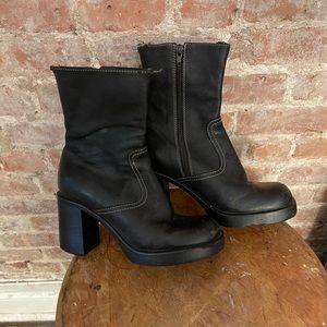 Vintage 1990’s Steve Madden Boots.